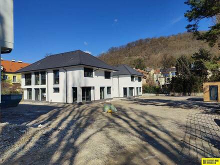 Direkt vom Bauträger - Erstbezug - Wohnkeller - 2 KFZ Stellplätze - Garten - Terrasse