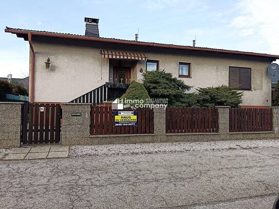 Bungalow mit Garten, Terrasse, Garage und geräumigem Keller