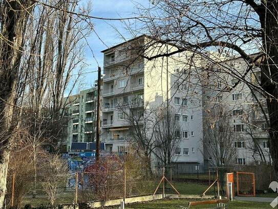 Großzügige Familienwohnung mit Westloggia und Blick auf den Josef-Huber-Park