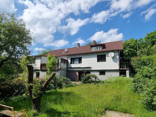 EIN - ZWEIFAMILIENHAUS IN SONNIGER LAGE