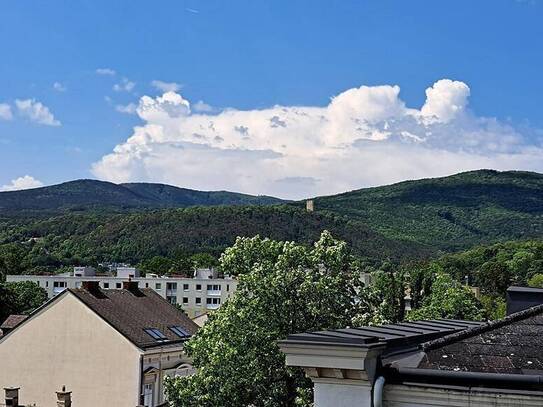 Traumhafte, helle 2-ZI-Stadtwohnung mit herrlicher Aussicht, franz. Balkon in thermisch topsaniertem Wohnhaus - Baden b…