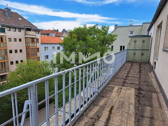 SANIERUNGSHIT IN TOPLAGE! Dachgeschoss Terrassenwohnung in 1140 Wien !