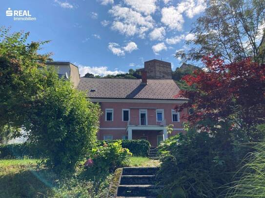 Historisches Stadthaus am Fuße der Burg Güssing !