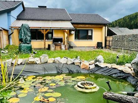 Kleines Ferienhaus mit schönem Garten!