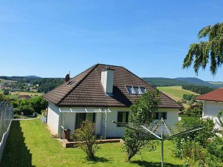 +NEU saniertes Einfamilienhaus, in absoluter Ruhelage, in Pilgersdorf zu verkaufen! +