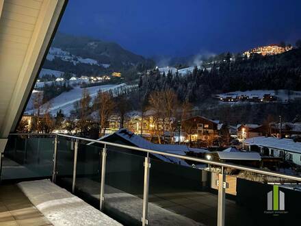 DIE SKIPISTEN WARTEN - WOHNUNG mit PLANAIBLICK