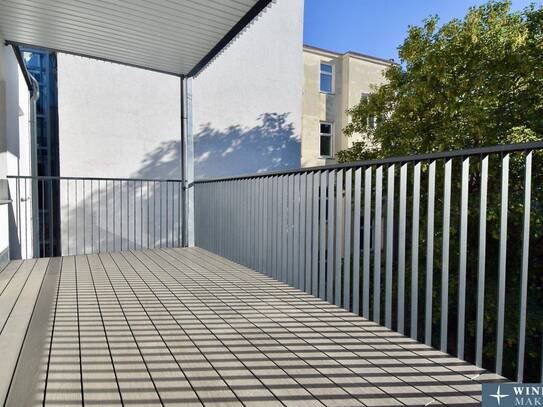 ERSTBEZUG! STIL-ALTBAU mit 2 FREIFLÄCHEN im 4. Liftstock!