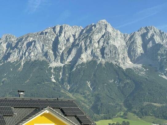 Modernes, lichtdurchflutetes Wohnparadies mit Terrassen, Balkon und Doppelgarage!