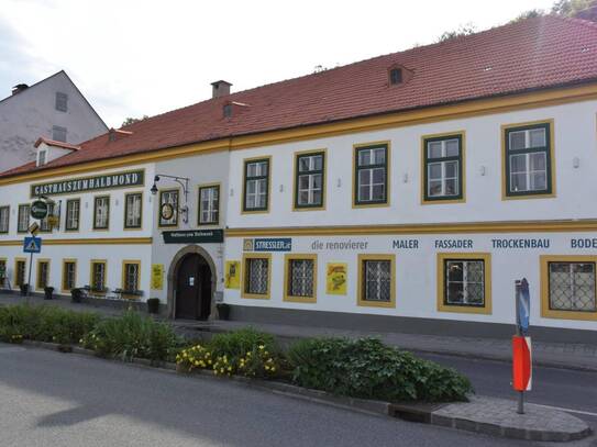 Betriebsfertig ausgestattetes Traditionsgasthaus