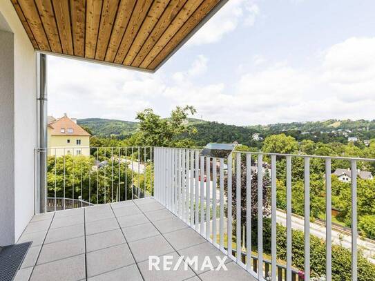 Traumhafte Aussicht: 3-Zimmer Wohnung mit Balkon in Grünlage mit Pool -Top 5/Haus 4