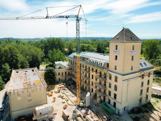 Moderne 3 - Zimmer Wohnung mit Balkon & Tiefgaragenplatz – Natur & Komfort vereint