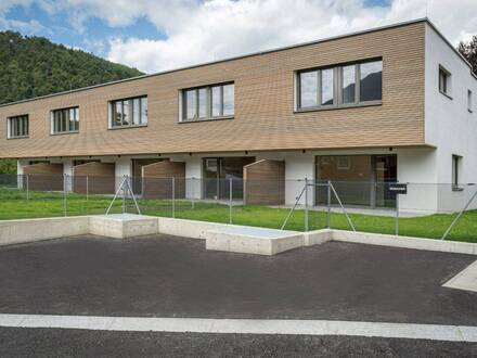 HAUS STATT WOHNUNG! ERSTBEZUG Niedrigenergie-Reihenhaus Nr. 2 - LOCHERBODEN - MÖTZ