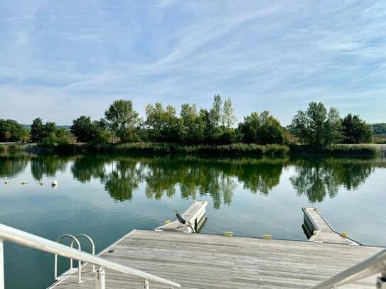 Inkl. Wellnessbereich und privater Badesteg! Gartenoase direkt am Wasser! 160m2 Garten - 365 Tage wie im Urlaub