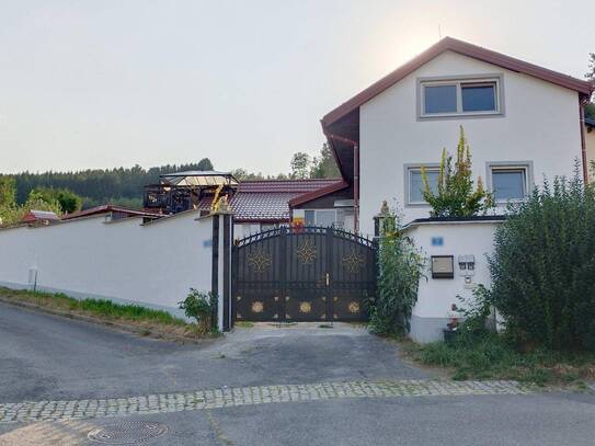 Großes Einfamilienhaus mit exklusiver Ausstattung
