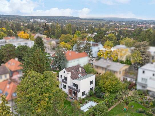 Umgeben von Grün: Architektenvilla in bester Maurer Lage