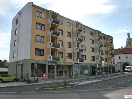 Teilmöblierte 3 Zimmerwohnung inkl. Heizkosten im Zentrum Neunkirchen!