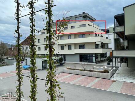 Exklusive schlüsselfertige Eigentumswohnung mit großer Terrasse!