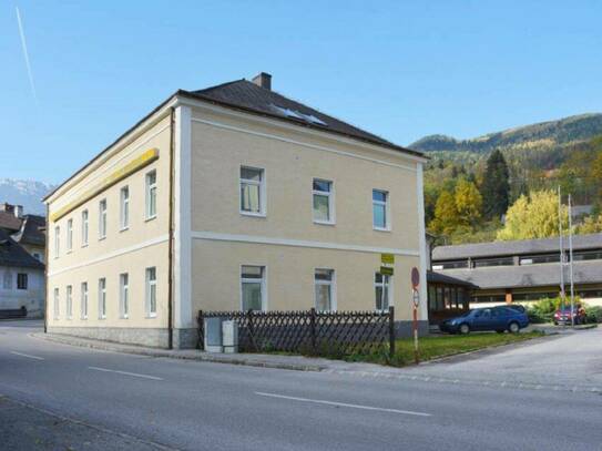 Firmensitz/Seminare/Schule mit Halle bei Reichenau an der Rax