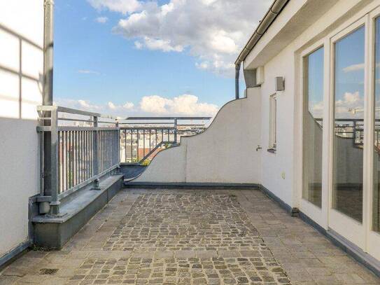 Außergewöhnliche Terrassenmaisonette mit Fernblick in repräsentativem Stilaltbau - ziwschen Mariahilfer Strasse und Nas…