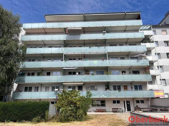 Traumhafte Terrassenwohnung inkl. Küche und TG Abstellplatz