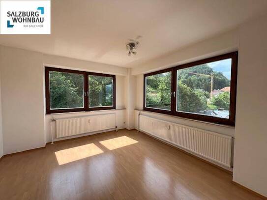 Dachgeschoßwohnung mit Top Blick über Hallein - mtl. Rückzahlung ab EUR 532,-