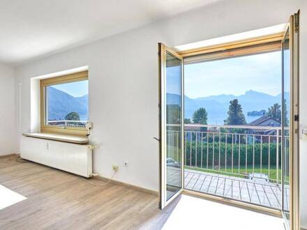 GROSSZÜGIGE WOHNUNG MIT SCHÖNSTEM SEE- UND TRAUNSTEINBLICK TOP3