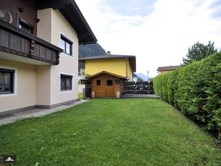 KRAMSACH - 3 Zimmer Eigentumswohnung im 1. OG eines (nur) Zweifamilienwohnhauses mit Garten und Carport