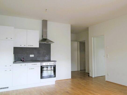 INNENSTADTNÄHE I MODERNE 2 ZIMMER WOHNUNG MIT 8,30 m² TERRASSE