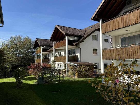 Großzügige 3 Zimmerwohnung mit Balkon