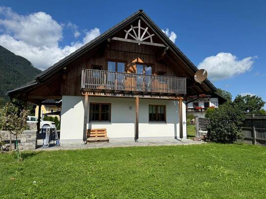 Hübsches Haus mit Garten zu mieten für ERWACHSENE ohne TIERE !