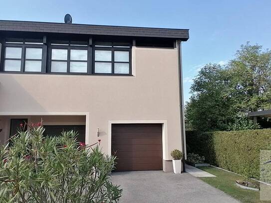 NEUER PREIS ! Sehr gepflegtes Einfamilienhaus mit traumhaftem Pool in guter Nachbarschaft!