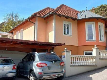 2377 - FÜR NATURLIEBHABER - MARKT PIESTING - GROSSZÜGIGES EINFAMILIENHAUS MIT WOHNKELLER, DOPPELGARAGE UND CARPORT