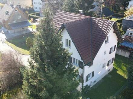 Wohnhaus am Ende einer Sackgasse in Bregenz! Auf 745m² Grund mit Doppelgarage und 2 Wohneinheiten!