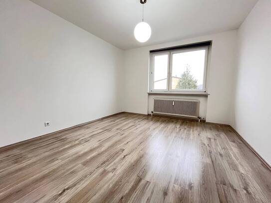 TOP DEAL - 4 Zimmer Wohnung zum aktuellen Marktpreis!