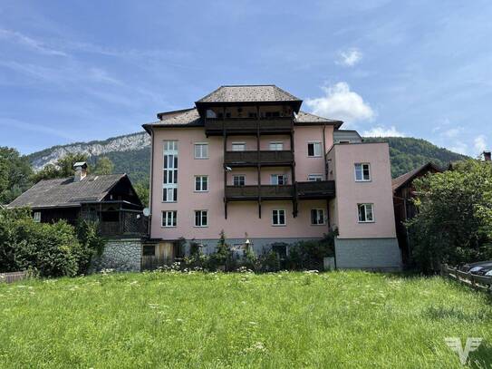 NEUER PREIS - Einzigartige Wohnung mit Balkon und Dachterrasse in Bad Goisern