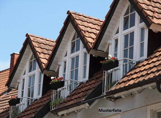 3-Zimmer-Wohnung mit Gartenanteil