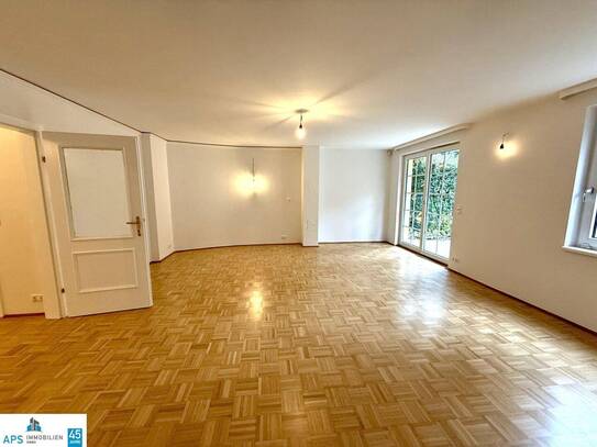 absolute Grünruhelage - renovierte 4-Zimmer-Wohnung - 123 m² Wohnfläche - 20 m² Terrassen - eigener kleiner Garten