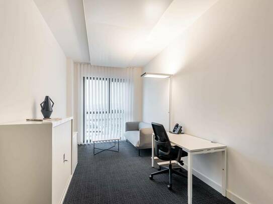 Privater Büroraum für 2 Personen in Regus City Tower