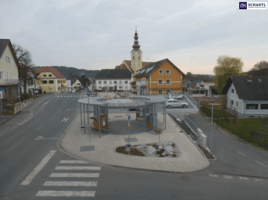 ZENTRUMSLAGE! TOLLE GEWERBELIEGENSCHAFT DIREKT AM HAUPTPLATZ - FÜR VIELE UNTERNEHMENSKONZEPTE GEEIGNET!