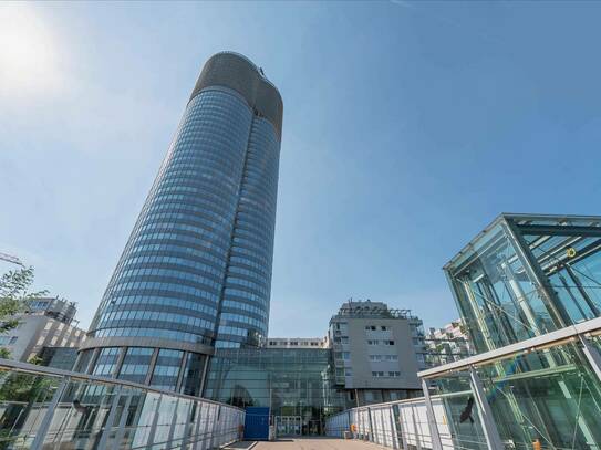 Zugang zu professionellen Büroräumen in Regus Millennium Tower
