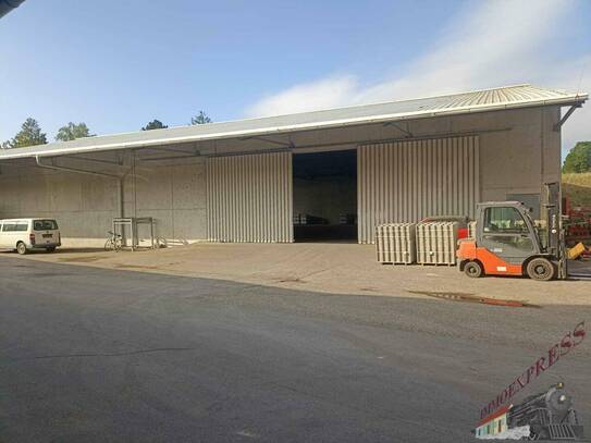 Vermietung Lagerhalle Nähe Gänserndorf in Oberweiden