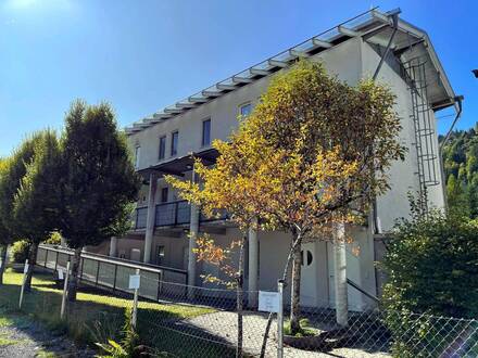 EIGENNUTZUNG ODER INVESTMENT - MODERNES WOHNAMBIENTE IN SONNENLAGE & NAHE SKILIFT - 2 Zimmer Terrassen-/ Gartenwohnung…