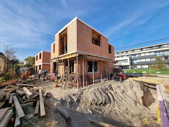 IN BAU! EINZELHAUS MIT KELLER. 5 ZIMMER. DACHTERRASSE. WIENERBERGER ZIEGEL. SÜD AUSRICHTUNG!