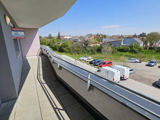 Geförderte Genossenschaftswohnung im 2. Liftstock mit Loggia & Tiefgaragenparkplatz (Top 14)