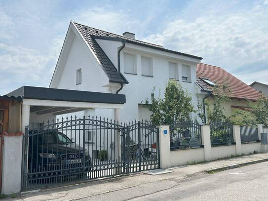 NEUREAL - Wunderschönes Einfamilienhaus in ruhiger Siedlungslage in Wiener Neustadt zu verkaufen!