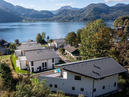 Luxus Pur am Mondsee | Einfamilienhaus mit Pool, Garten und Seezugang! Sommer 2024 bezugsfertig!