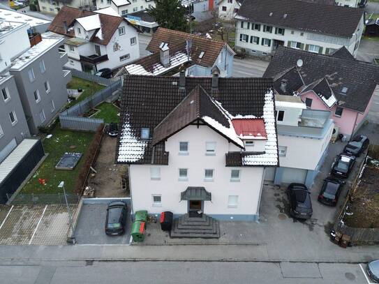 Zwei Mehrfamilienhäuser mit insgesamt 10 Wohnungen