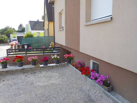 ++ EINFAMILIENHAUS++ KOMPLETT MÖBLIERT++ BESICHTIGUNG JEDERZEIT MÖGLICH