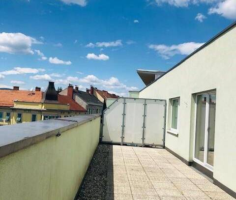 Schöne Wohnung mit großzügiger Terrasse - Provisionsfrei!