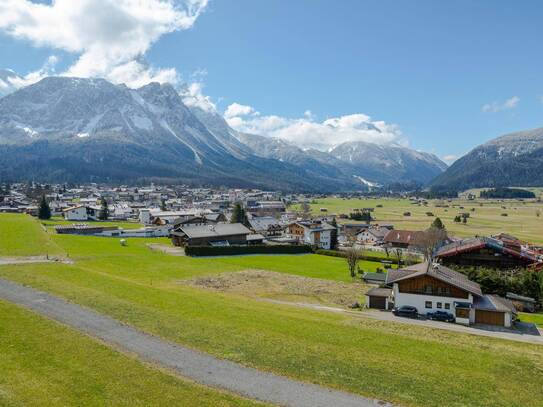 Großzügiges Panoramagrundstück in Ehrwald!